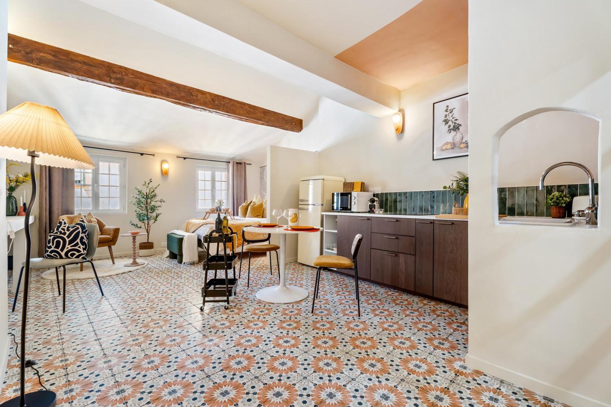 Renting - - Authentic Loft Old Rooftop View & Charm Appartamento *