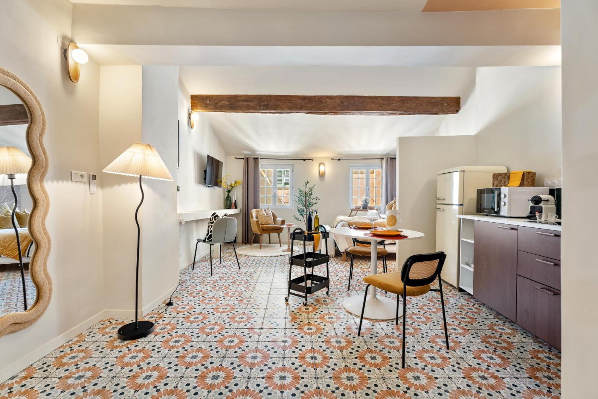 Renting - - Authentic Loft Old Rooftop View & Charm Appartamento *